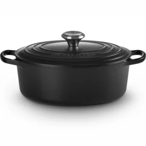 le creuset signature oval casserole dish in matte black 27 cm
