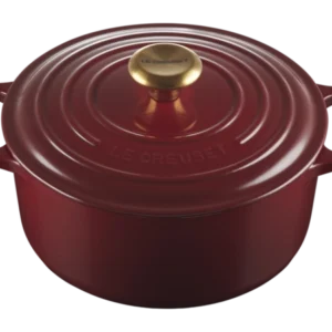 le creuset signature round garnet casserole 22 cm