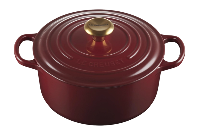 le creuset signature round garnet casserole 22 cm