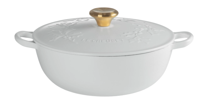 le creuset marmite winter holly collection cotton 26 cm casserole