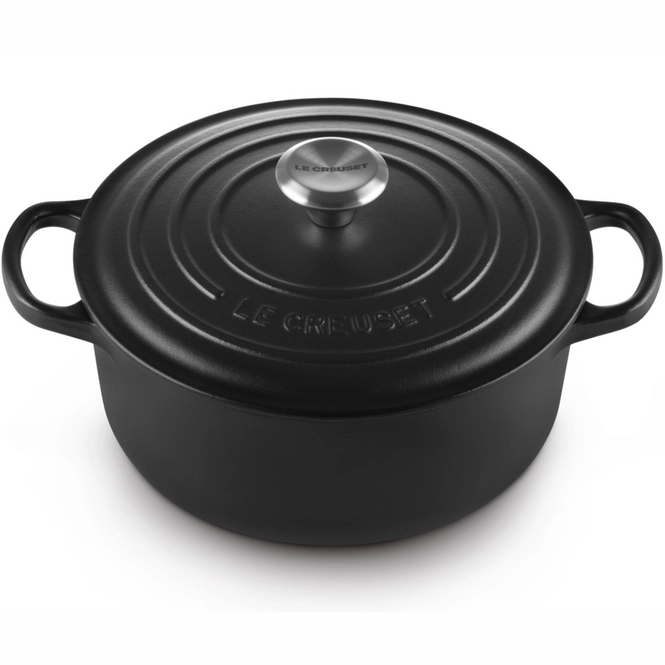 le creuset signature black casserole 20 cm
