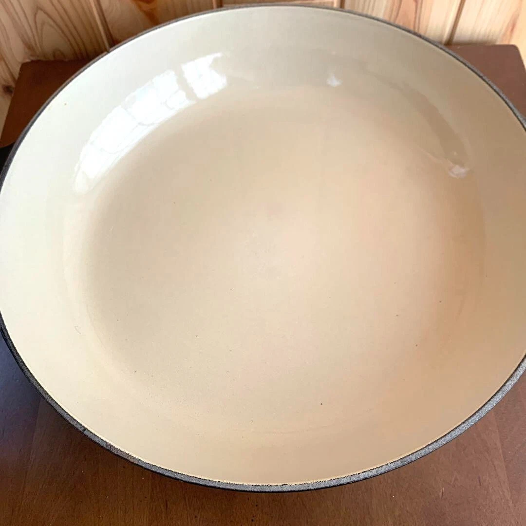 Le Creuset shallow pot 35cm black rare - Image 5